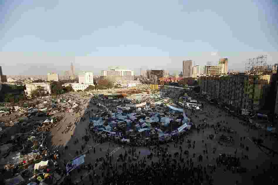 Morning breaks Saturday on Tahrir Square, the epicenter of the popular revolt that drove Hosni Mubarak from power. 