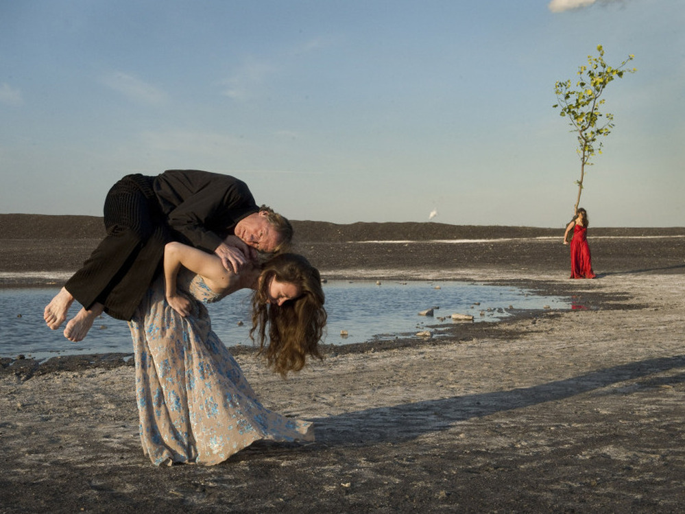 Dancers Thusnelda Mercy, Dominique Mercy, Clémentine Deluy are part of Bausch's ensemble "Tanztheater Wuppertal."