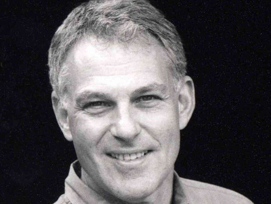 Lawrence Goldstone