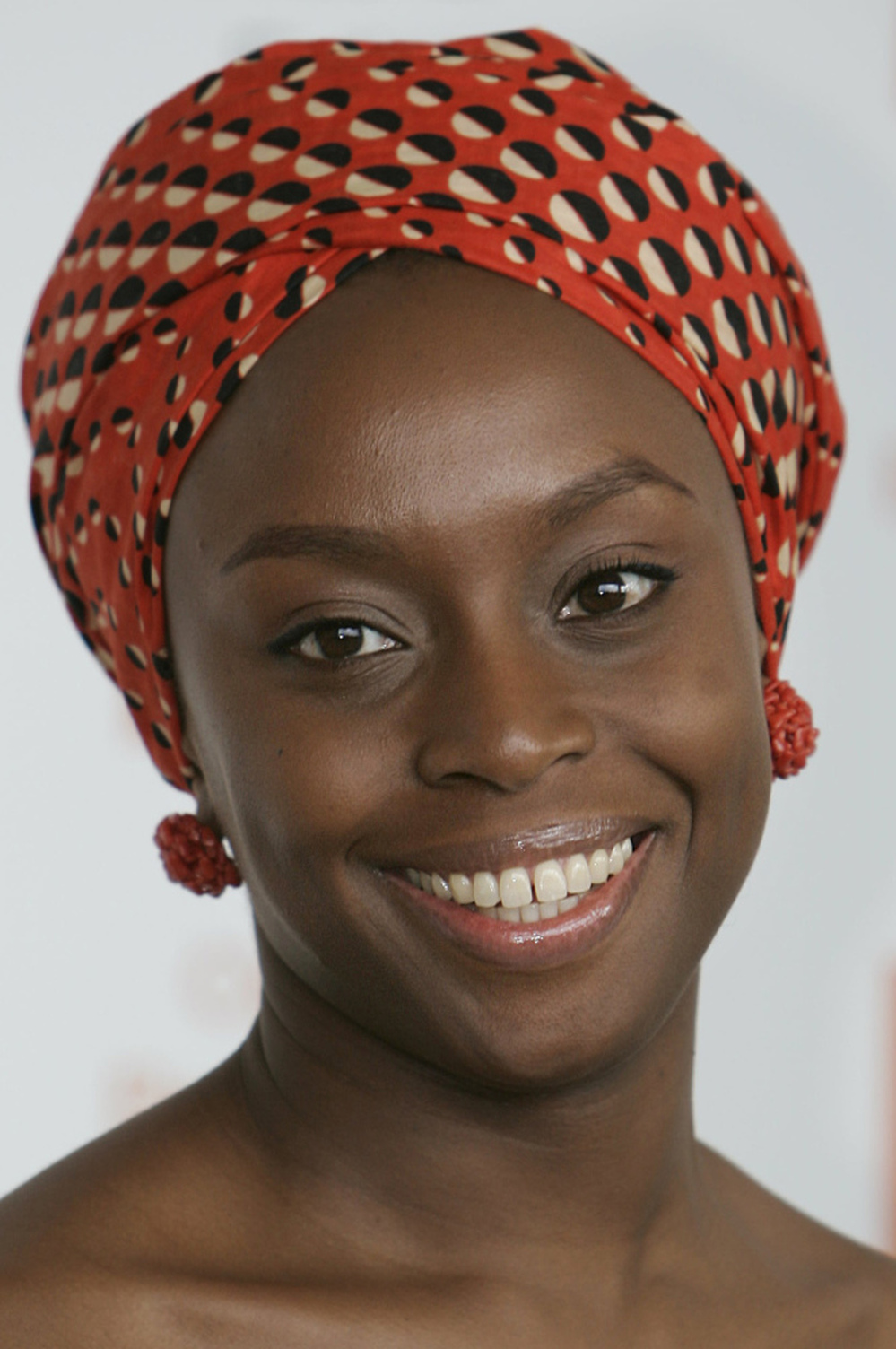 Novelist, short-story writer and our Round 6 judge, Chimamanda Ngozi Adichie.