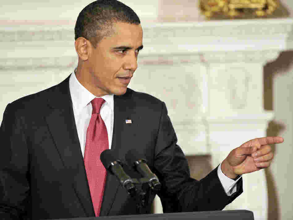 U.S.  President Barack Obama hosts a meeting with a bipartisan group of governors in the White House Monday.
