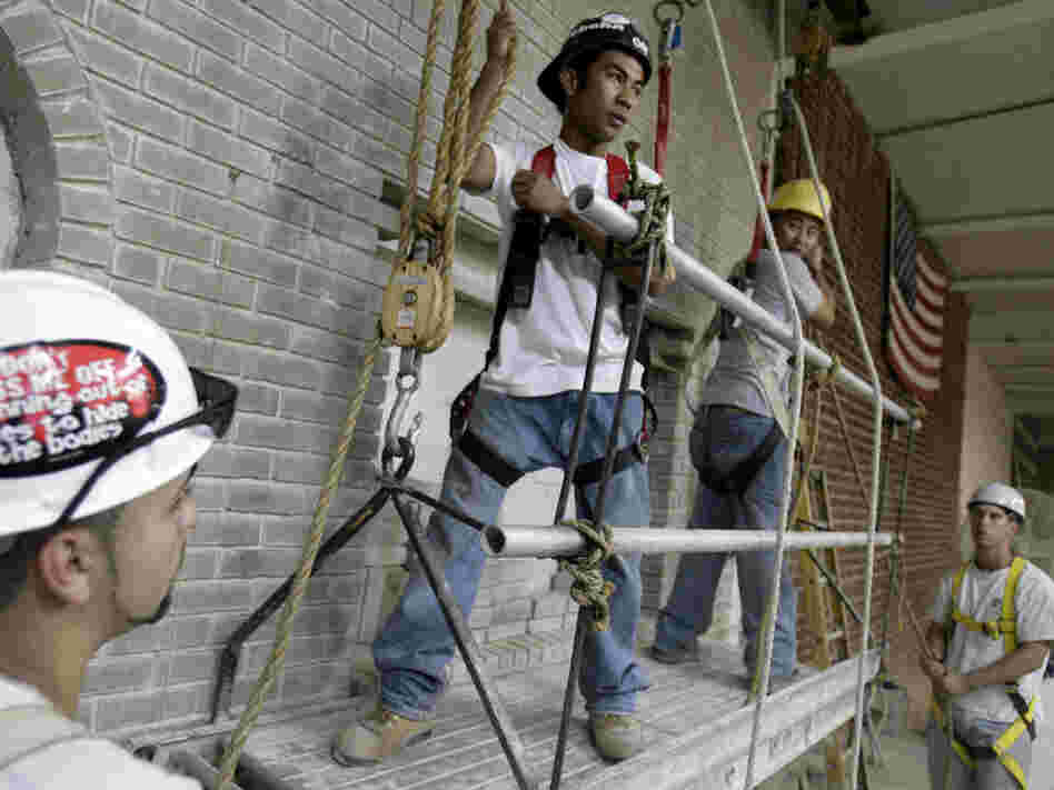 Participants work on their techniques and safety procedures during a suspended-scaffolding training class in New York. Construction incurred the most fatal injuries of any industry in the private sector in 2009, according to the Labor Department.