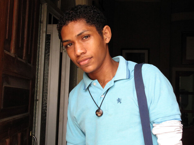 Jorge Luis Angulo was just 11 years old when the Juconi Foundation  found him on the streets of Guayaquil, Ecuador.  Now, at 17, he hopes to attend a university, but his relationship with his mother remains deeply troubled.