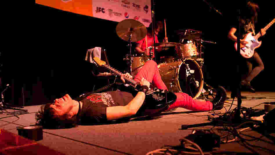 Capsula performs at the Day Stage Cafe at SXSW 2010. Capsula performs at the Day Stage Cafe at SXSW 2010.