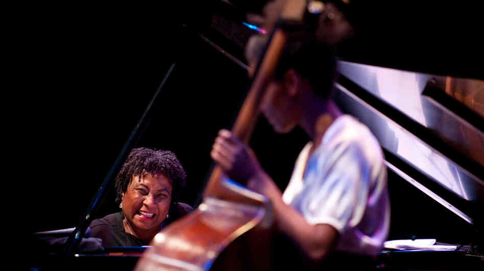Geri Allen (left) and Esperanza Spalding perform together at the Mary Lou Williams Festival in 2010. Geri Allen (left) and Esperanza Spalding perform together at the Mary Lou Williams Festival in 2010.