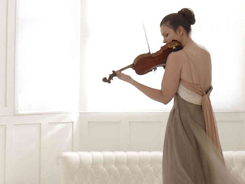 Janine Jansen's career took off when she released one of the first classical hits on iTunes. Janine Jansen's career took off when she released one of the first classical hits on iTunes.
