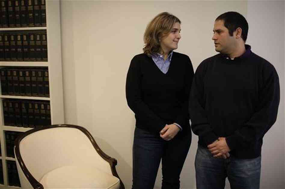 Marcela Noble and her brother Felipe Noble. Marcela Noble and her brother Felipe Noble.