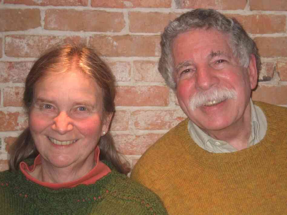 In 1994, mathematicians Ellen and Robert Kaplan founded The Math Circle, a program of collaborative, problem-solving courses. They are also the authors of The Art of the Infinite and Out of the Labyrinth.