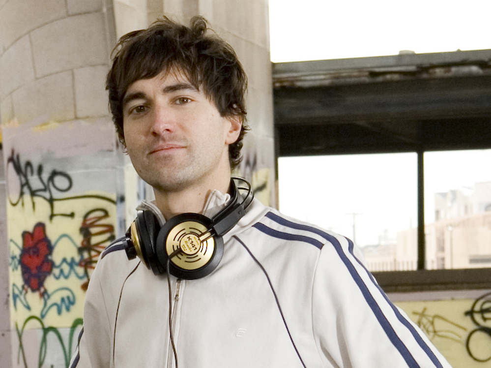 Mason Bates has spent years straddling the line between classical and electronic music.