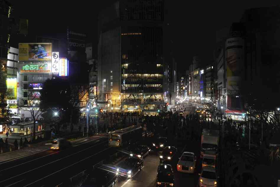 Rolling blackouts in Tokyo were planned to help conserve energy after key nuclear plants were left inoperable. 
