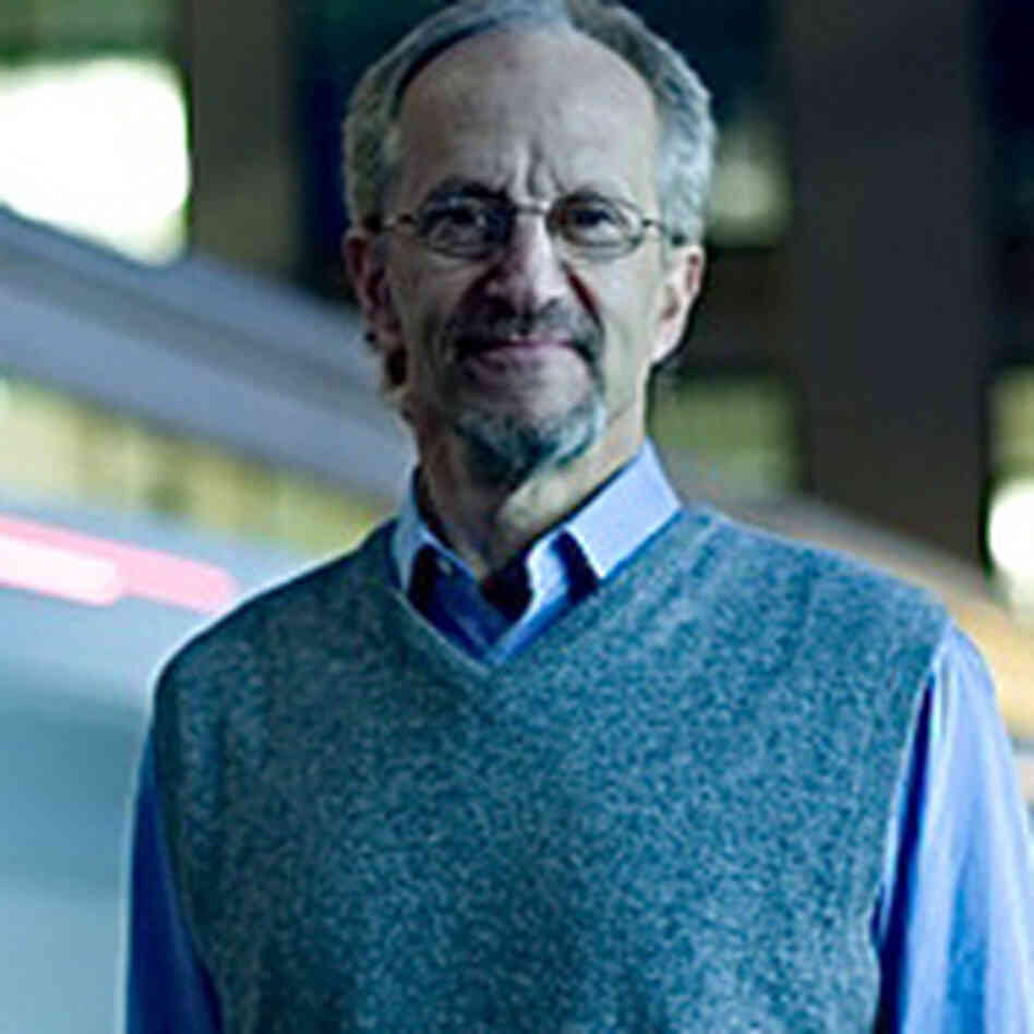 David Ropeik is a former environmental journalist. David Ropeik is a former environmental journalist.