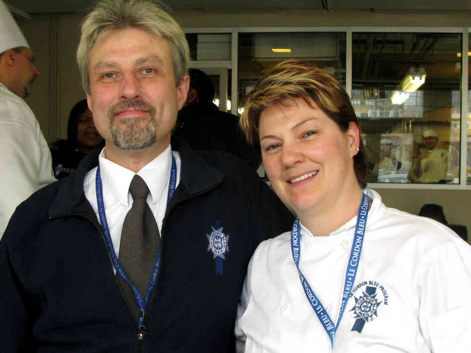 Patrick McCreary and Michelle Mecaskey are students at the Cordon Bleu school in Chicago. Despite years of experience in other fields, both may have to start at the bottom of the cooking ladder as they try to pay tuition at Cordon Bleu. Patrick McCreary and Michelle Mecaskey are students at the Cordon Bleu school in Chicago. Despite years of experience in other fields, both may have to start at the bottom of the cooking ladder as they try to pay tuition at Cordon Bleu.
