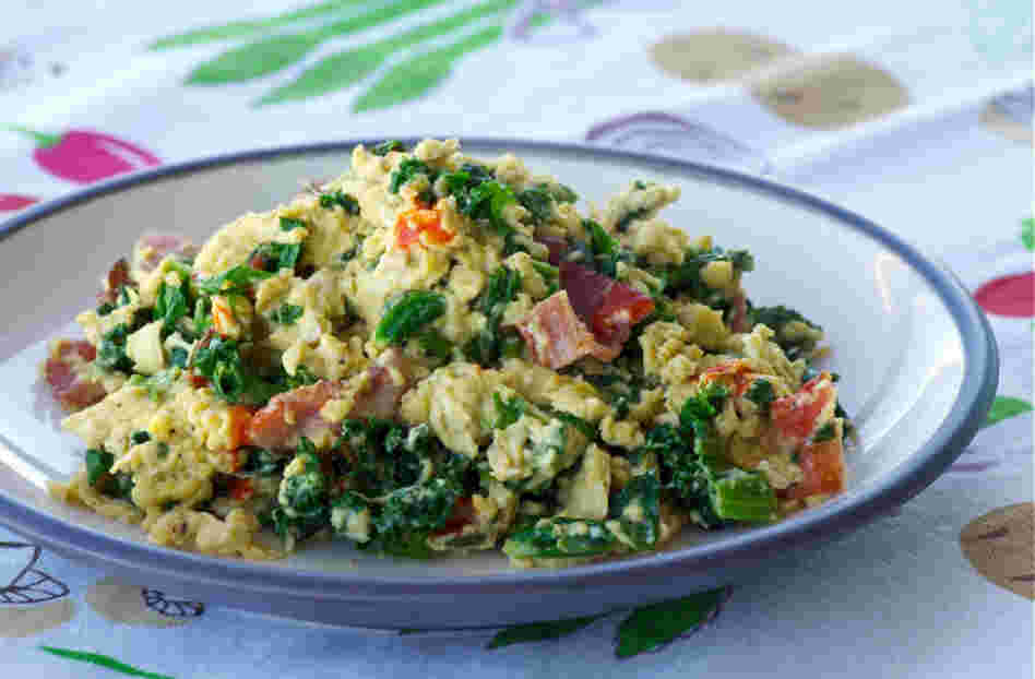 Bacon, Greens And Egg Scramble
