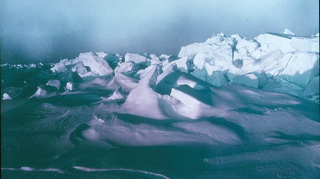 Sunset with Endurance frozen in