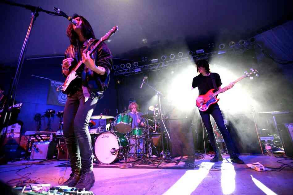 Smith Westerns' newer songs like "Tonight" and "Weekend" felt exceptionally sturdy at Stubb's, built on a foundation that conjures images of both Replacements-style rock and girl-group pop. 