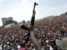 Thousands of young supporters of Ivorian leader Laurent Gbagbo gathered to enroll in his army, on March 21, 2011 in Abidjan. Thousands of young supporters of Ivorian leader Laurent Gbagbo gathered to enroll in his army, on March 21, 2011 in Abidjan.