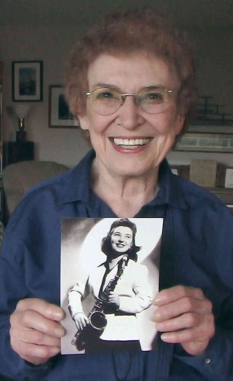 Rosalind Cron poses with a photo from her days with the Sweethearts. Rosalind Cron poses with a photo from her days with the Sweethearts.