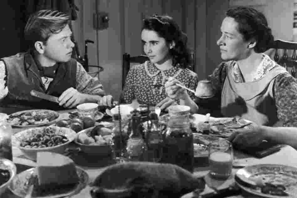 Taylor skyrocketed to fame at the age of 12 when she starred in the 1944 film National Velvet. 