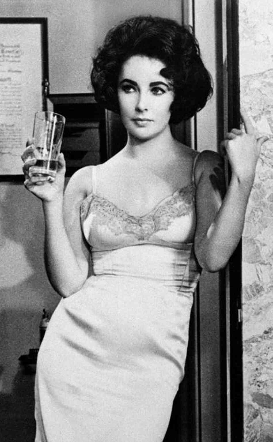 Taylor won an Academy Award in 1960 for her performance in Butterfield 8 as a promiscuous model who falls in love with a married man. 
