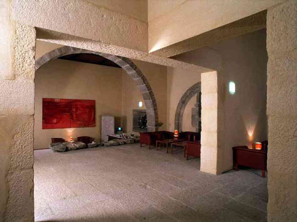 Conversion of the Santa Maria do Bouro Convent into aState Inn, Amares, Portugal