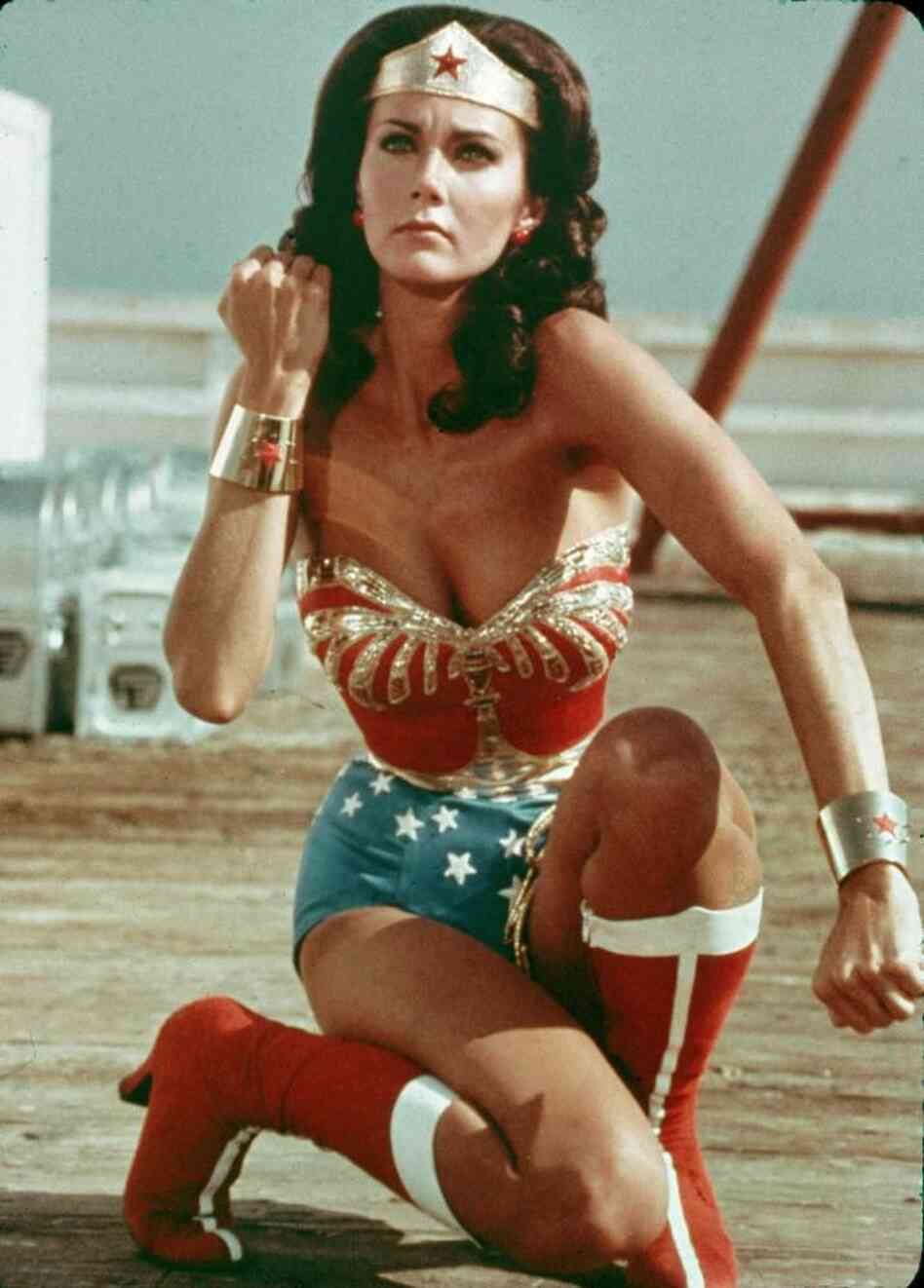 In this photo from 1977, Lynda Carter gets it done as one of many Wonder Woman.