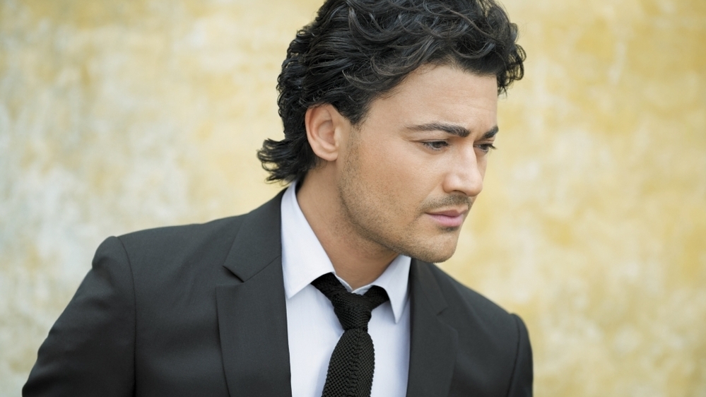 Vittorio Grigolo takes on arias by Puccini, Verdi and Donizetti on his album The Italian Tenor.