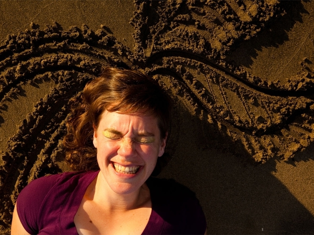 tUnE-yArDs' sophomore album w h o k i l l will be released on April 19.