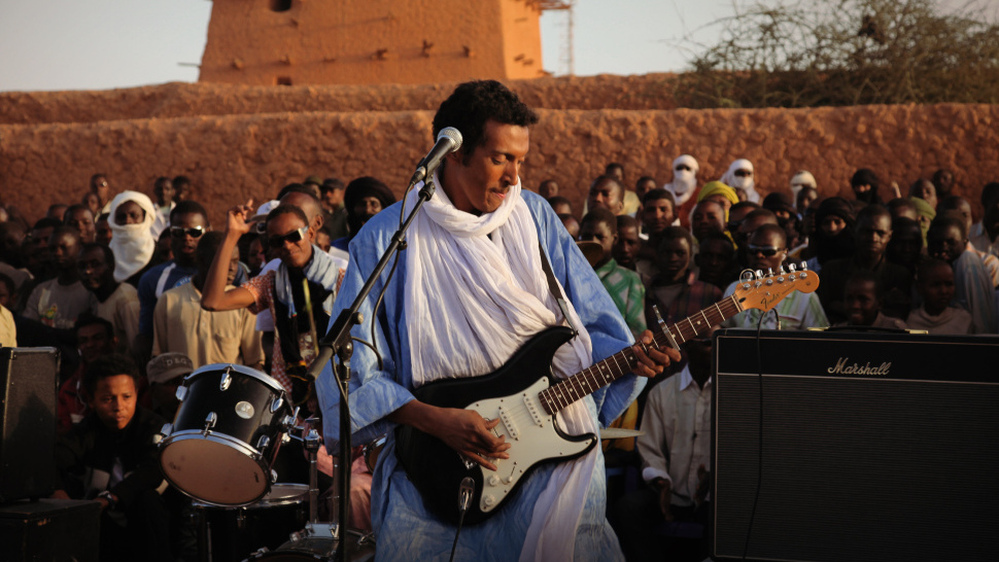 Bombino.