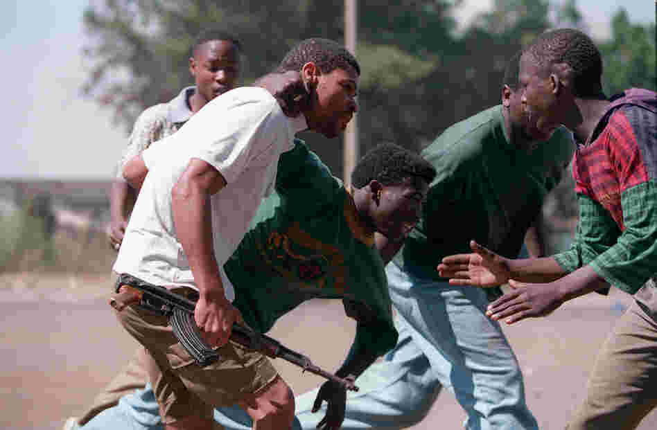 A week before South Africa's elections in 1994, clashes broke out in the eastern suburbs of Johannesburg between the Zulu Inkatha Freedom Party and African National Congress supporters. Armed residents frequently had to scramble for cover. 