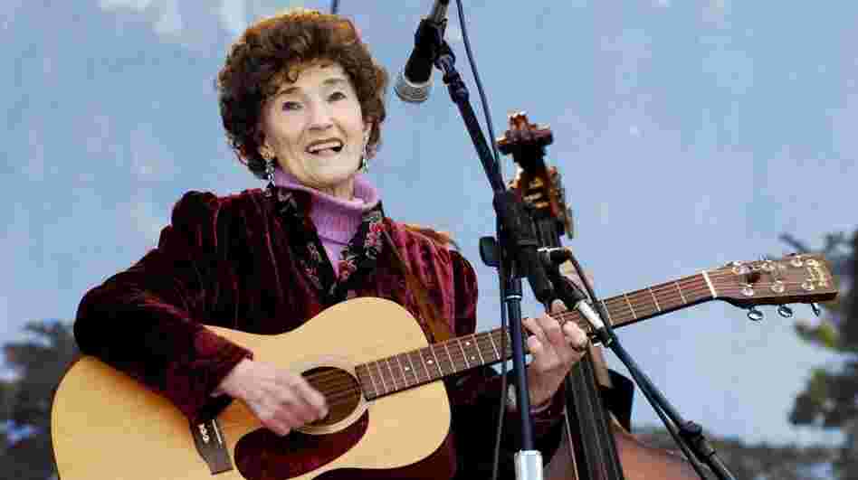 Hazel Dickens onstage at the Hardly Strictly Bluegrass Festival in San Francisco in 2008.