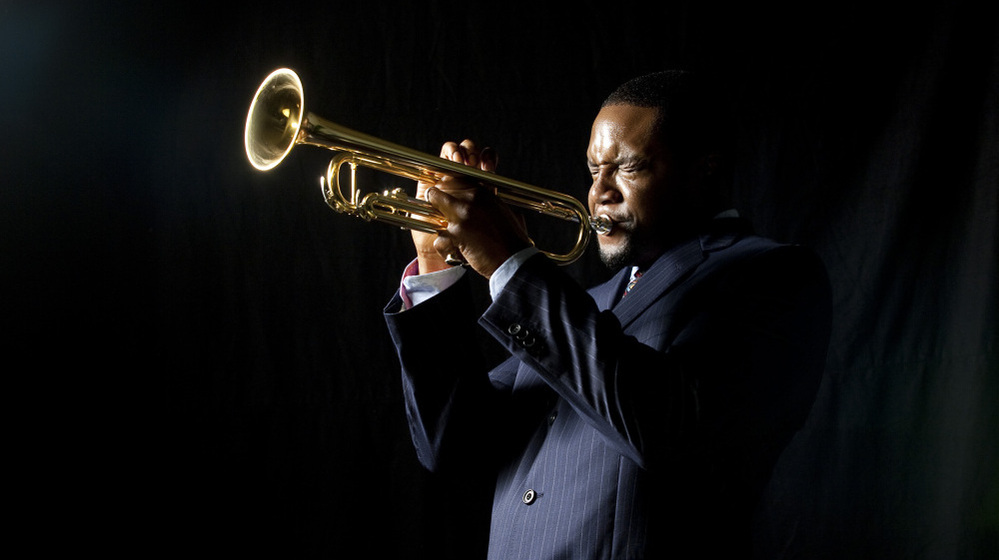 Rob Brown as Delmond Lambreaux.