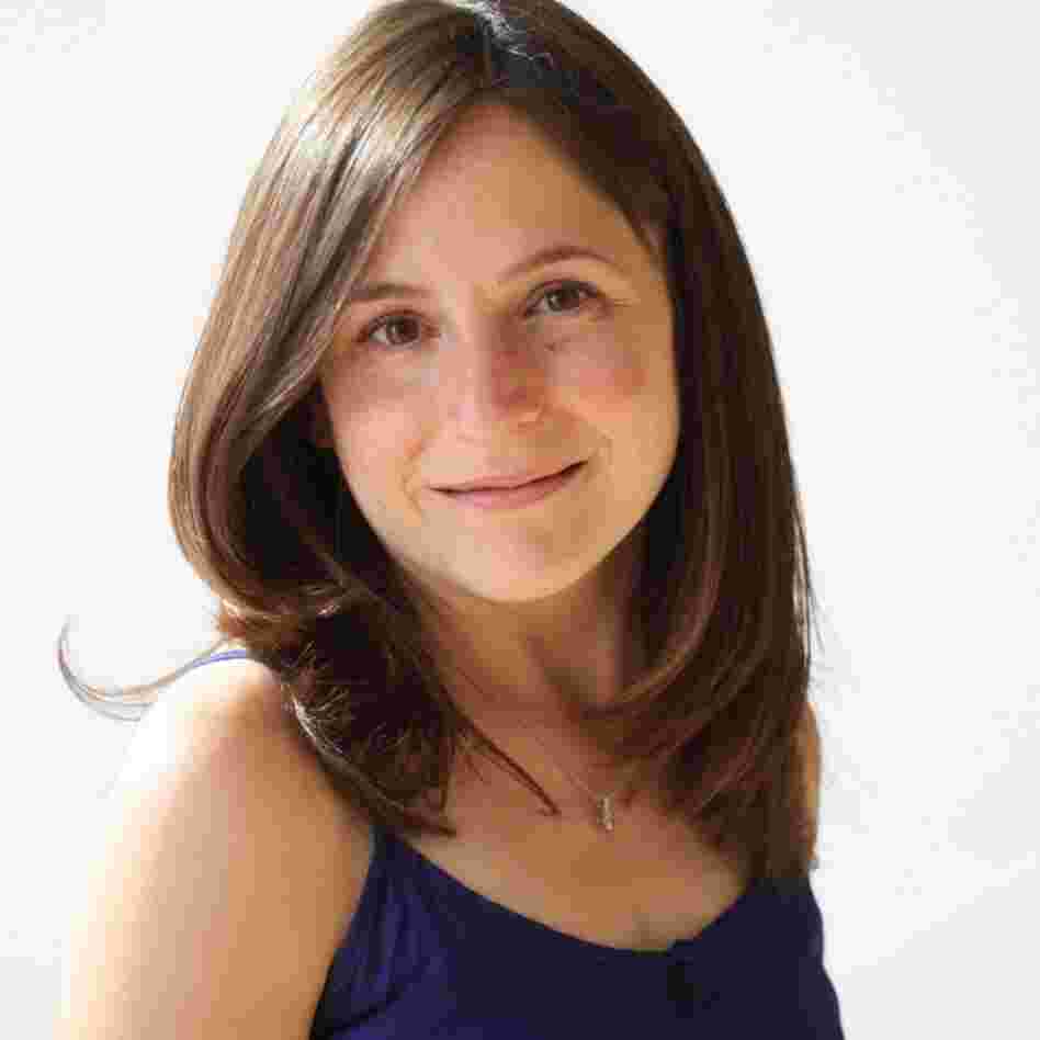 Karen Russell is the author of the book Swamplandia! Karen Russell is the author of the book Swamplandia!