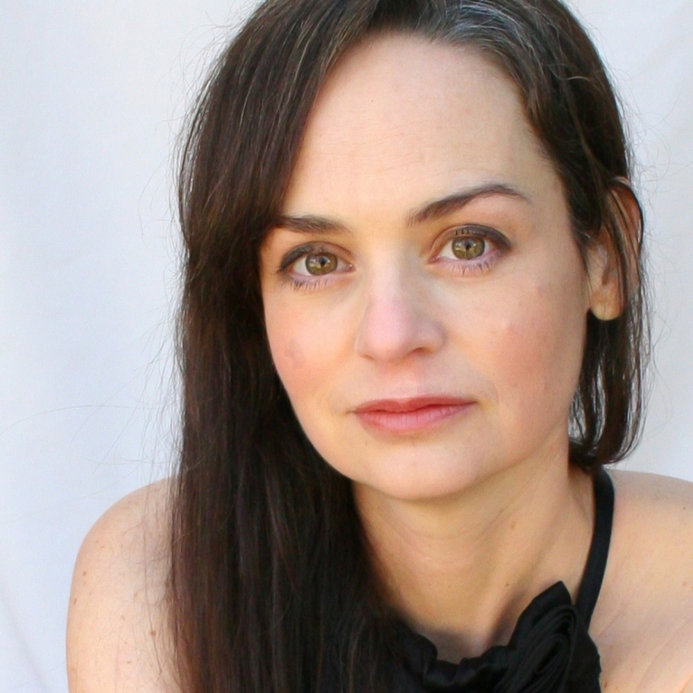 Julianna Baggott is the author of the forthcoming trilogy  Pure.