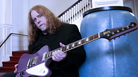Warren Haynes' new solo album is called Man in Motion. Warren Haynes' new solo album is called Man in Motion.