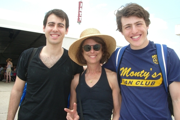 L-R: Alex Roseman, Shelley Sackett and James Roseman of North Boston, Mass.