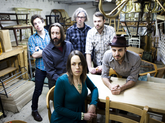 Kingsley Flood's "I Don't Wanna Go Home" has a vintage radio feel and the momentum of a great live show.