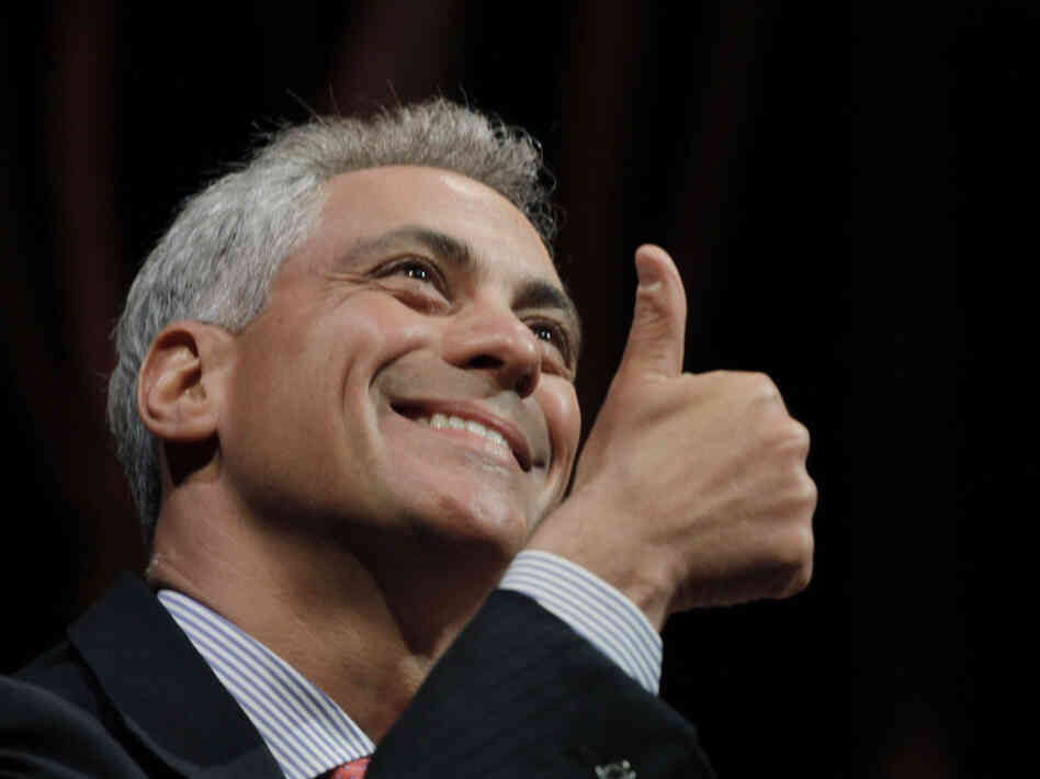 Rahm Emanuel gives the audience a thumbs up at a Chicago discussion about the impact of the arts on economic development, April 27, 2011.