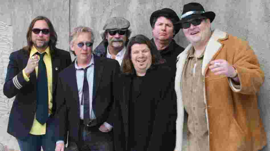 John Popper (right) and the Duskray Troubadours.