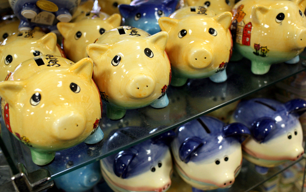 Saving money doesn't have to be complicated, says financial adviser Beth Kobliner. The main point is for young people to get started early, she says.