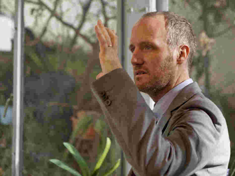 Mike Mills is a graphic designer and filmmaker. His first film Thumbsucker starred Vincent D'Onofrio, Tilda Swinton and Vince Vaughn. He has also created graphics for  the bands Sonic Youth and the Beastie Boys and directed music videos for  Moby, Yoko Ono and Everything but the Girl.