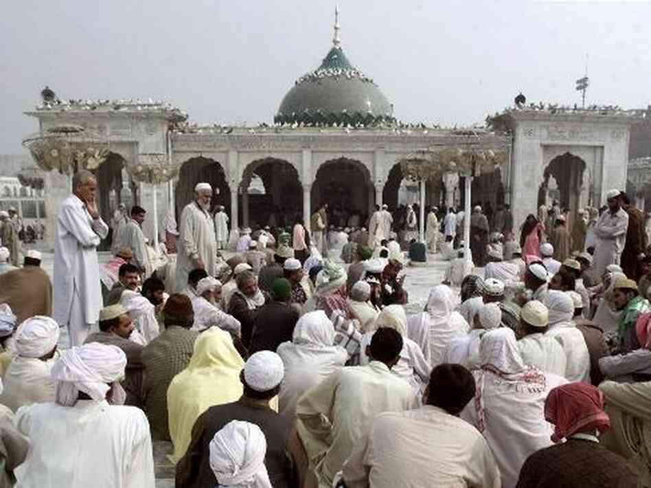 The shrine to Data Ganj Baksh in Lahore, Pakistan. The shrine to Data Ganj Baksh in Lahore, Pakistan.