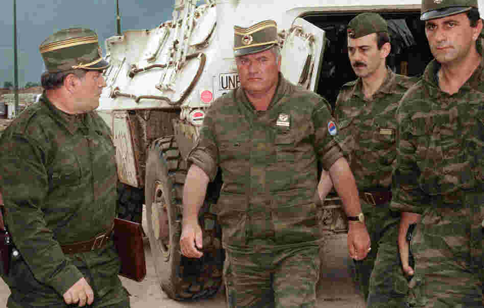 Gen. Ratko Mladic (center), commander of the Serbian forces in Bosnia, arrives at Sarajevo's airport Aug. 10, 1993.