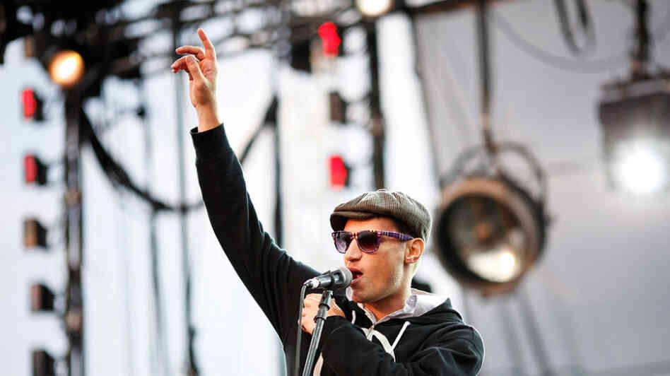 Gayngs perform at the 2011 Sasquatch Music Festival. Gayngs perform at the 2011 Sasquatch Music Festival.