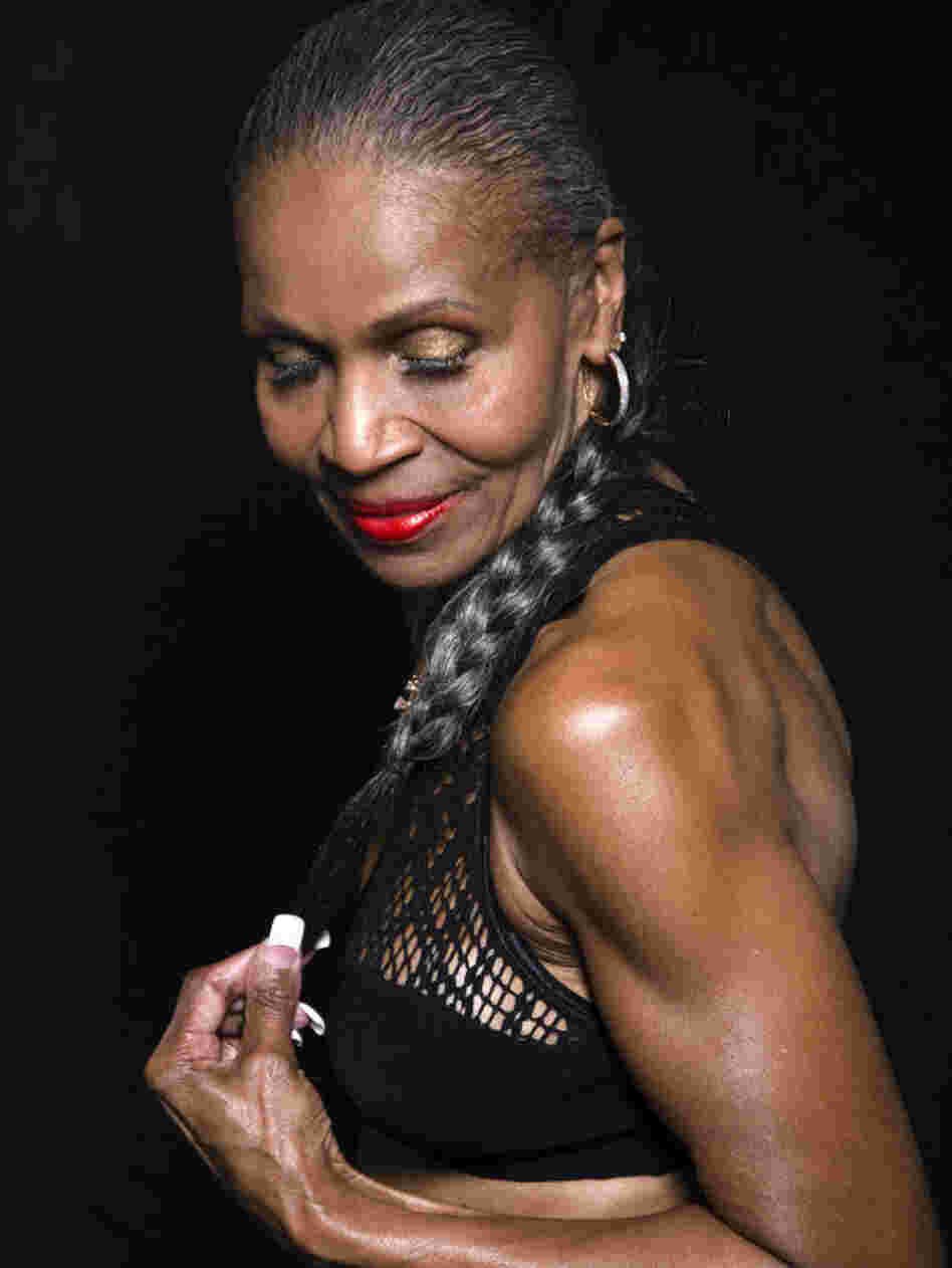 Ernestine Shepherd holds the Guinness World Record for the oldest competitive female bodybuilder in the world.