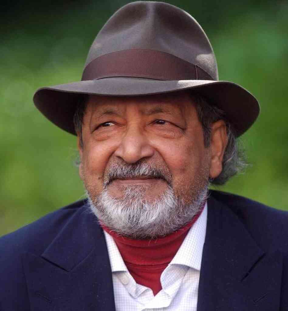 Vidiadhar Surajprasad Naipaul in Madrid in 2002.