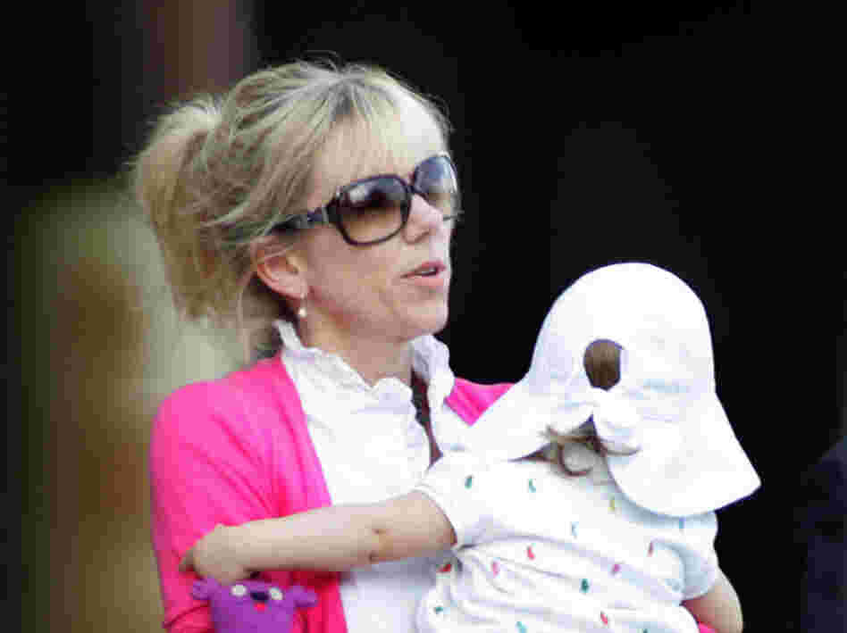 Edwards began his relationship with Rielle Hunter in 2006, just as he was plotting a second run for president. She was hired to shoot behind-the-scenes video. 