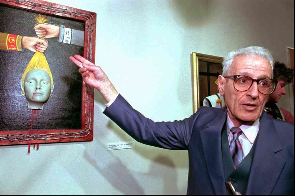 Throughout his life, Kevorkian dabbled in art. In 1997, he spoke to the media at the opening of his show at Ariana Gallery in Royal Oak, Mich. Kevorkian used some of his own blood to paint the frame red. 