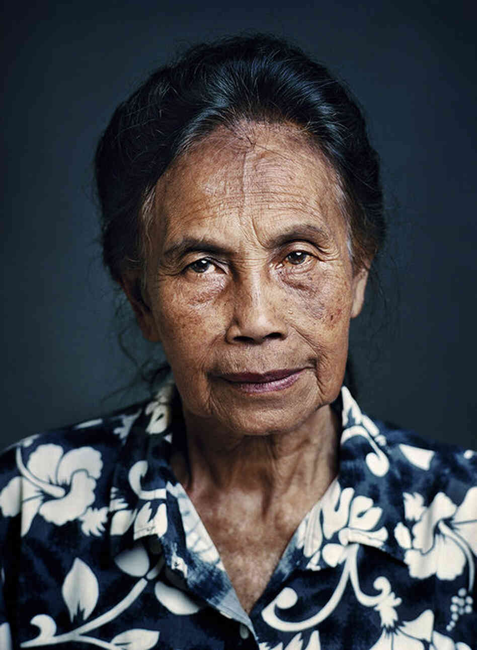 Umi, born 1930, Sukabumi, West JavaUmi was 13 when two of her sisters were taken to a brothel by Japanese soldiers; she was taken there after a few months. Umi married at a later age to a family member with whom she had four children. "My children don't have a clue," she says. "Because my sisters didn't want it, I've never told them anything."