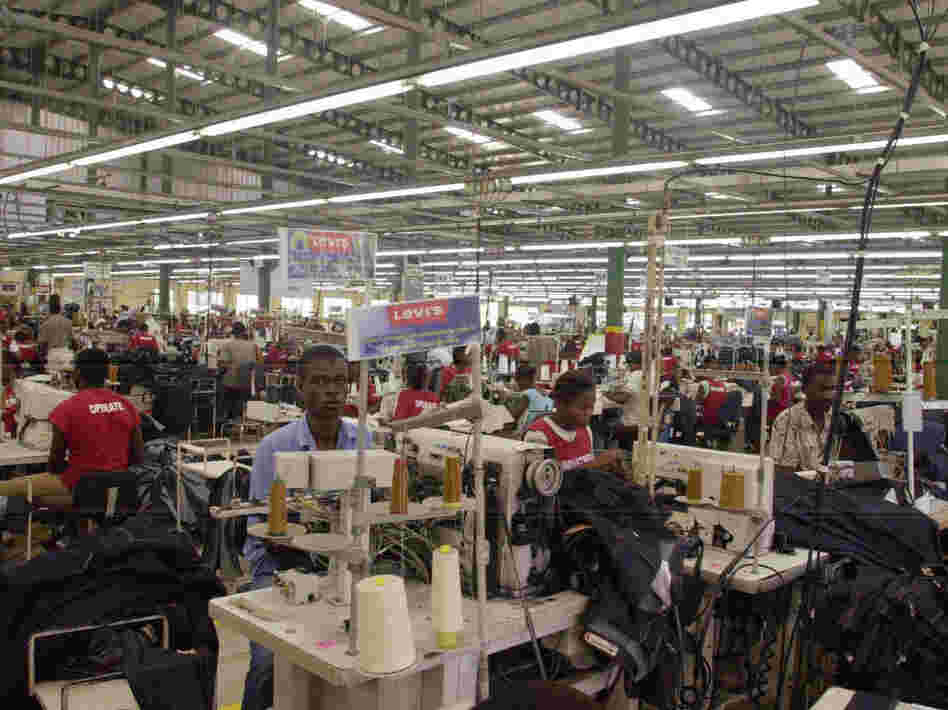 Inside a Haitian factory. August, 2007. Inside a Haitian factory. August, 2007.