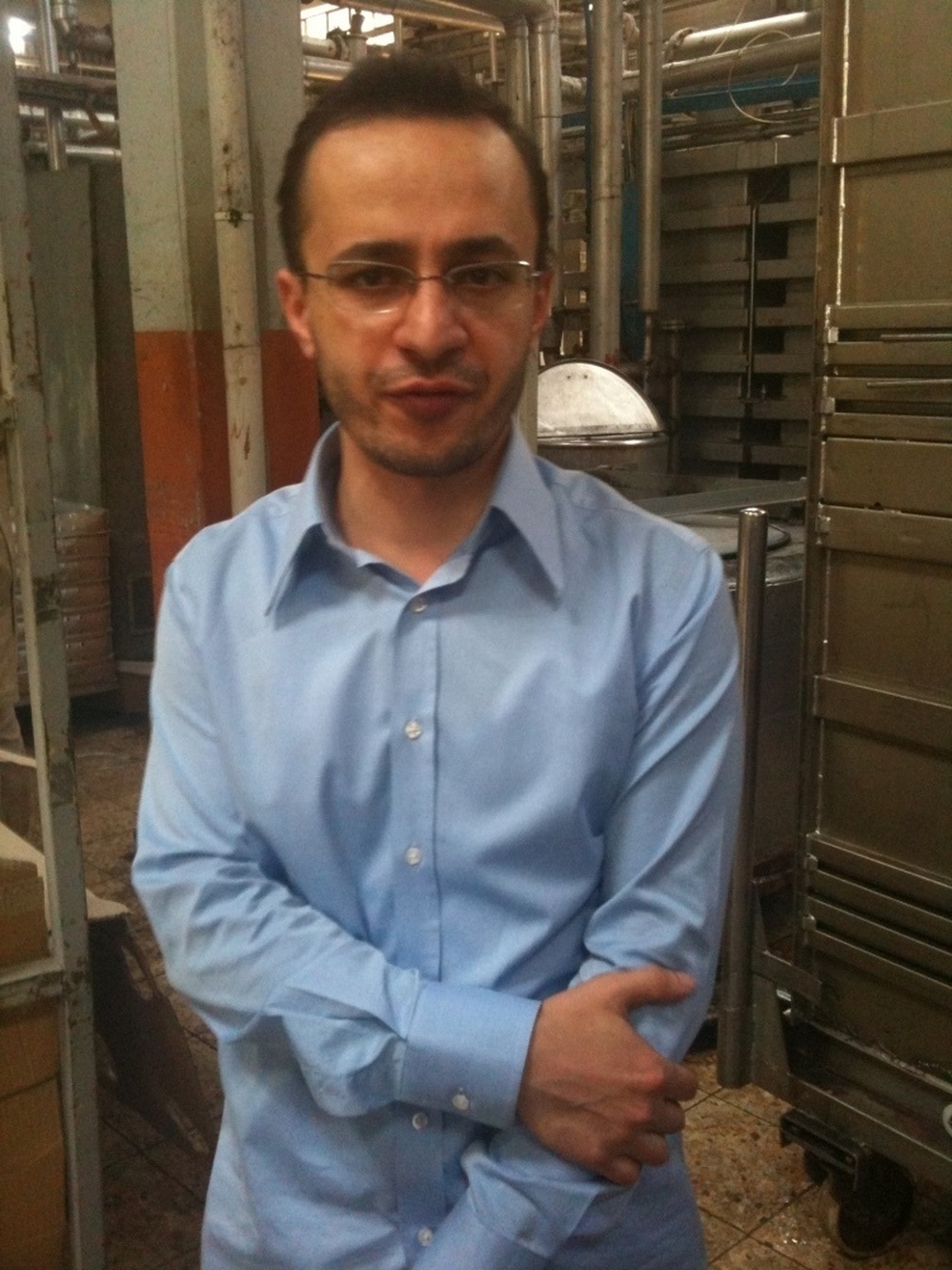Mustapha Mutafugulu, who runs a textile factory in Gaziantep, Turkey, says the economic situation in Aleppo, Syria, is difficult.